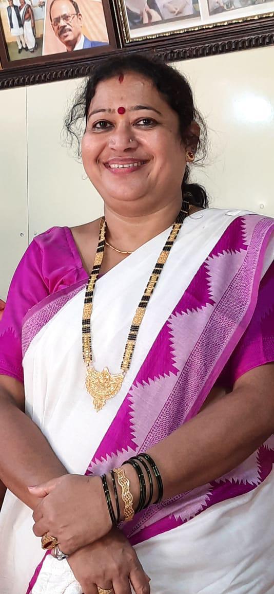 Meena Chandrashekhar Dubey